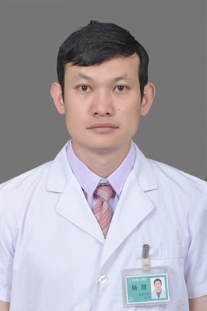 主治医师 杨旭